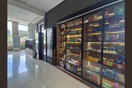 Apartamento à venda com 73m², 2 quartos e 1 vagaÁrea comum