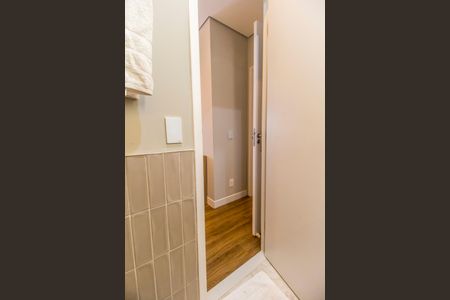 Apartamento para alugar com 69m², 2 quartos e 2 vagas Apartamento para alugar com 69m², 2 quartos e 2 vagasBanheiro da Suíte