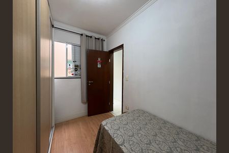 Casa à venda com 130m², 3 quartos e 2 vagasQuarto 2