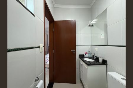 Casa à venda com 130m², 3 quartos e 2 vagasBanheiro da Suíte
