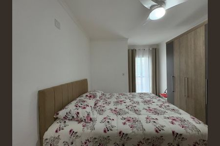 Casa à venda com 130m², 3 quartos e 2 vagasSuite