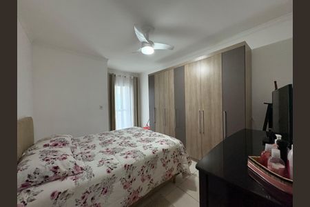 Casa à venda com 130m², 3 quartos e 2 vagasSuite