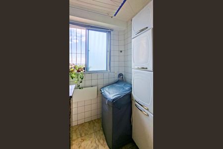 Apartamento à venda com 45m², 2 quartos e sem vaga Apartamento à venda com 45m², 2 quartos e sem vagaCozinha e Área de Serviço