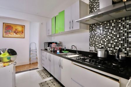 Apartamento à venda com 89m², 2 quartos e 1 vagaCozinha