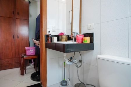 Casa à venda com 249m², 3 quartos e 3 vagasBanheiro da Suíte 2