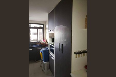 Apartamento à venda com 160m², 4 quartos e 2 vagas
