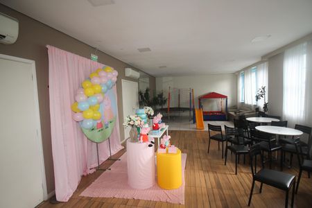 Apartamento à venda com 69m², 3 quartos e 1 vagaÁrea comum - Salão de festas kids