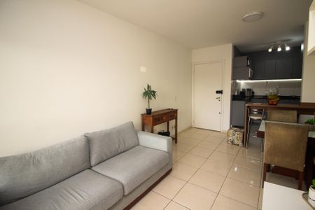 Sala de apartamento à venda com 3 quartos, 69m² em Teresópolis, Porto Alegre