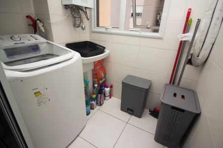 Apartamento à venda com 69m², 3 quartos e 1 vagaÁrea de Serviço