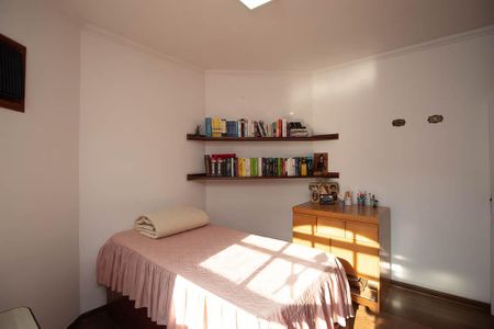 Casa para alugar com 610m², 4 quartos e 6 vagasQuarto 3