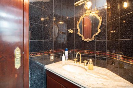 Casa para alugar com 610m², 4 quartos e 6 vagasLavabo