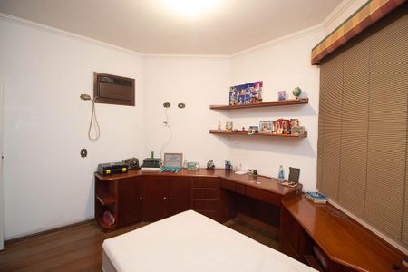 Casa para alugar com 610m², 4 quartos e 6 vagasQuarto  2