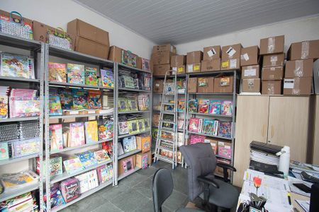 Casa para alugar com 610m², 4 quartos e 6 vagasEscritório