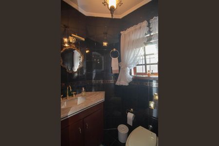 Casa para alugar com 610m², 4 quartos e 6 vagasLavabo