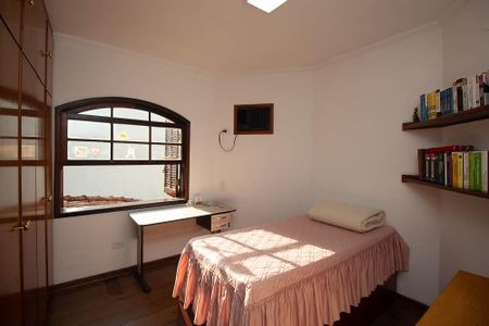 Casa para alugar com 610m², 4 quartos e 6 vagasQuarto 3