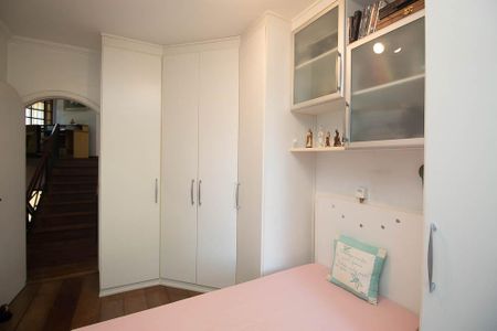 Casa para alugar com 610m², 4 quartos e 6 vagasQuarto