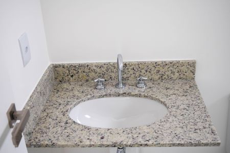 Apartamento à venda com 63m², 2 quartos e 1 vagaBanheiro Social