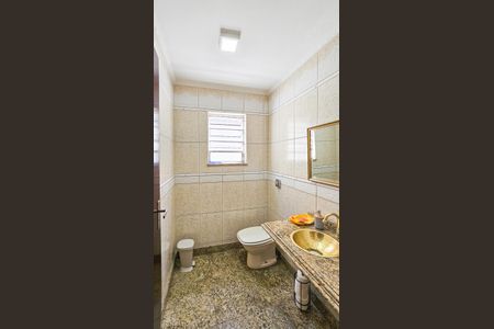 Casa à venda com 185m², 3 quartos e 2 vagas Casa à venda com 185m², 3 quartos e 2 vagasLavabo