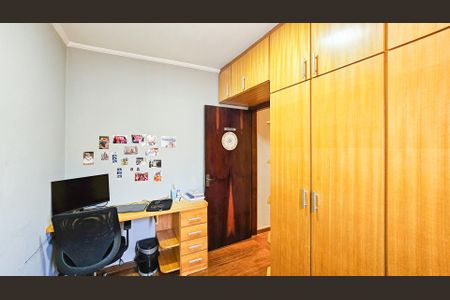 Casa à venda com 185m², 3 quartos e 2 vagas Casa à venda com 185m², 3 quartos e 2 vagasQuarto 2