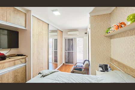 Casa à venda com 185m², 3 quartos e 2 vagas Casa à venda com 185m², 3 quartos e 2 vagasSuíte