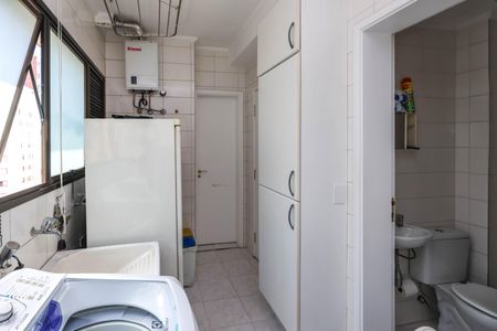 Apartamento à venda com 182m², 4 quartos e 3 vagas Apartamento à venda com 182m², 4 quartos e 3 vagasÁrea de Serviço