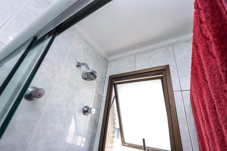 Apartamento à venda com 182m², 4 quartos e 3 vagas Apartamento à venda com 182m², 4 quartos e 3 vagasBanheiro da Suíte