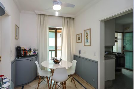 Apartamento à venda com 182m², 4 quartos e 3 vagas Apartamento à venda com 182m², 4 quartos e 3 vagasCopa