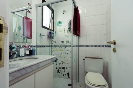 Apartamento à venda com 182m², 4 quartos e 3 vagas Apartamento à venda com 182m², 4 quartos e 3 vagasBanheiro da Suíte 2