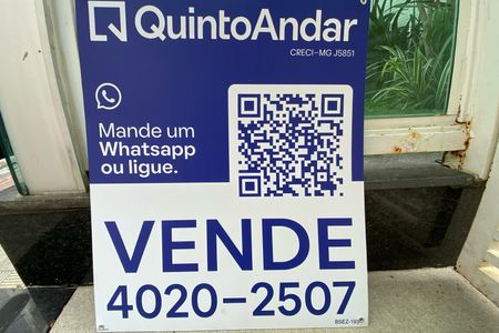 Apartamento à venda com 165m², 2 quartos e 1 vaga Apartamento à venda com 165m², 2 quartos e 1 vagaPlaca