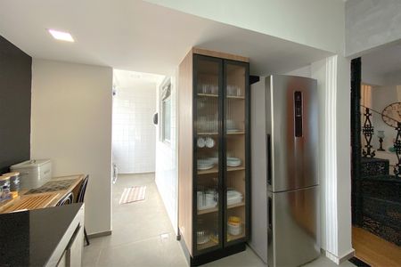 Apartamento à venda com 165m², 2 quartos e 1 vaga Apartamento à venda com 165m², 2 quartos e 1 vagaCozinha