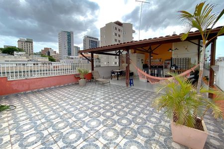 Apartamento à venda com 165m², 2 quartos e 1 vaga Apartamento à venda com 165m², 2 quartos e 1 vagaCobertura