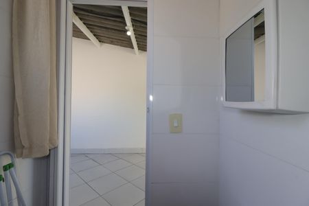 Apartamento para alugar com 166m², 3 quartos e 2 vagasBanheiro de Serviço