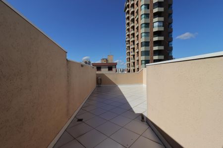 Apartamento para alugar com 166m², 3 quartos e 2 vagasTerraço