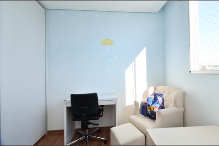 Quarto de apartamento à venda com 2 quartos, 57m² em Fernão Dias, Belo Horizonte