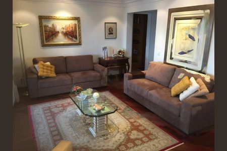 Apartamento à venda com 4 quartos, 200m² em Vila Uberabinha, São Paulo