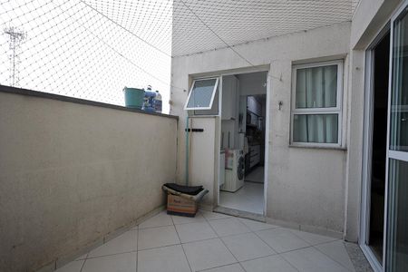 Apartamento à venda com 85m², 3 quartos e 2 vagas Apartamento à venda com 85m², 3 quartos e 2 vagasQuintal