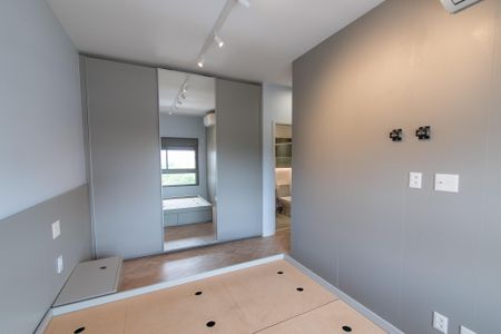 Apartamento à venda com 84m², 2 quartos e 2 vagasSuíte 2