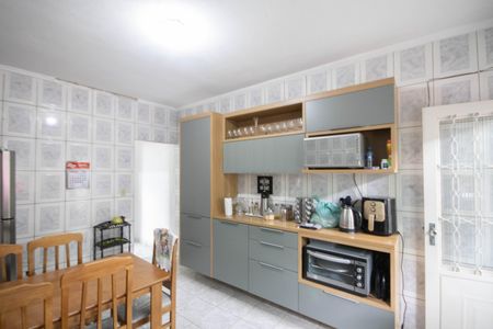 Casa à venda com 125m², 4 quartos e 1 vagaCozinha - Casa 2