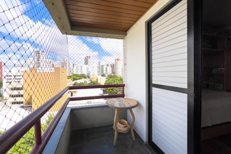 Apartamento à venda com 199m², 4 quartos e 4 vagasVaranda da Suíte 1