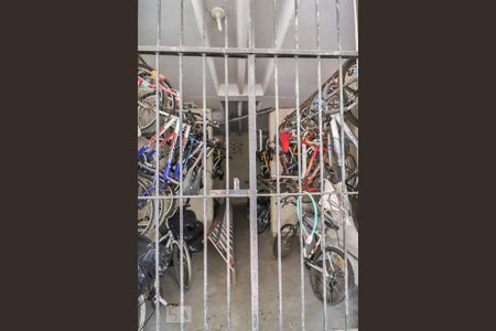 Apartamento para alugar com 80m², 2 quartos e 1 vaga Apartamento para alugar com 80m², 2 quartos e 1 vagaBicicletario