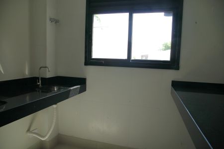 Apartamento à venda com 69m², 2 quartos e 2 vagasCozinha