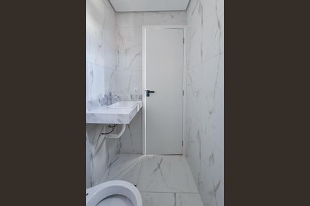 Apartamento à venda com 69m², 2 quartos e 2 vagasBanheiro da Suíte