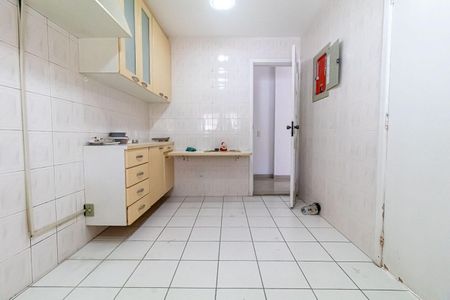 Casa de condomínio à venda com 241m², 3 quartos e 3 vagasCozinha
