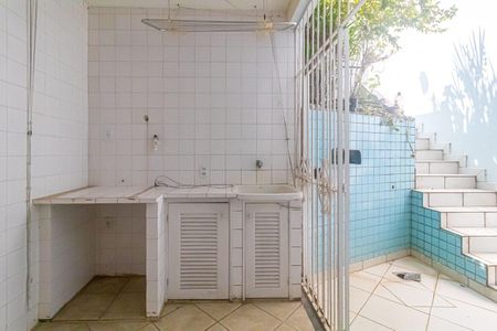 Casa de condomínio à venda com 241m², 3 quartos e 3 vagasÁrea de Serviço