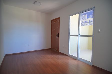 Sala de apartamento para alugar com 2 quartos, 42m² em Restinga, Novo Hamburgo