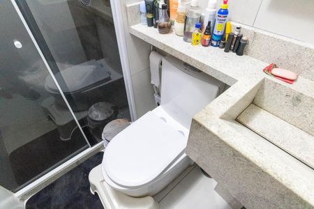 Apartamento para alugar com 57m², 3 quartos e 1 vaga Apartamento para alugar com 57m², 3 quartos e 1 vagaBanheiro