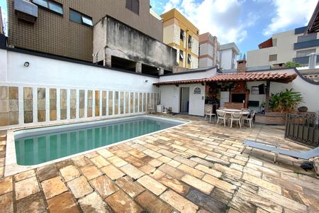 Piscina de casa à venda com 4 quartos, 495m² em São Luiz, Belo Horizonte
