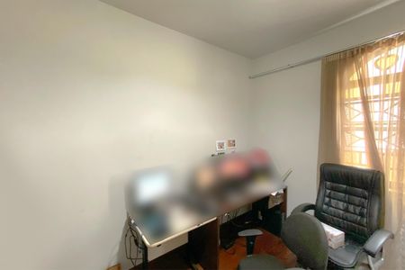 Casa à venda com 495m², 4 quartos e 3 vagas Casa à venda com 495m², 4 quartos e 3 vagasQuarto 3