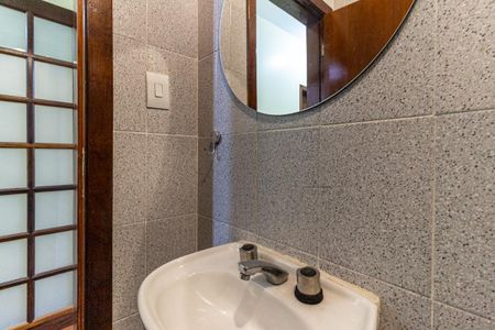 Apartamento à venda com 185m², 3 quartos e 2 vagasBanheiro Social