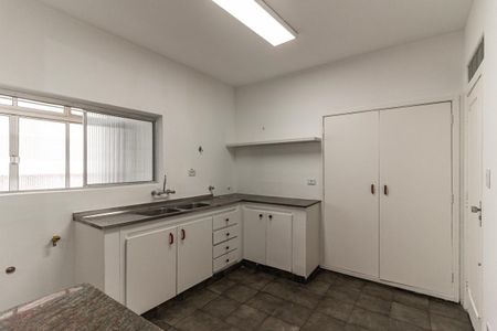 Apartamento à venda com 185m², 3 quartos e 2 vagasCozinha